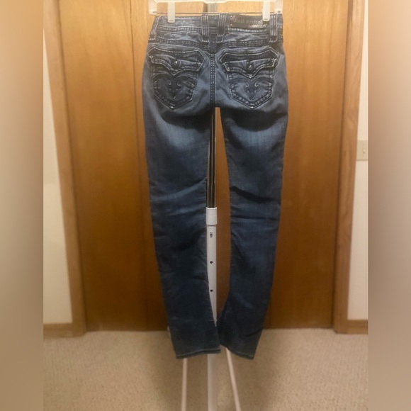 Rock Revival Women's Debbie Straight Embellishdd Jeans Sz 25 - Picture 2 of 15
